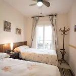 2 Bedroom Gorgeous In